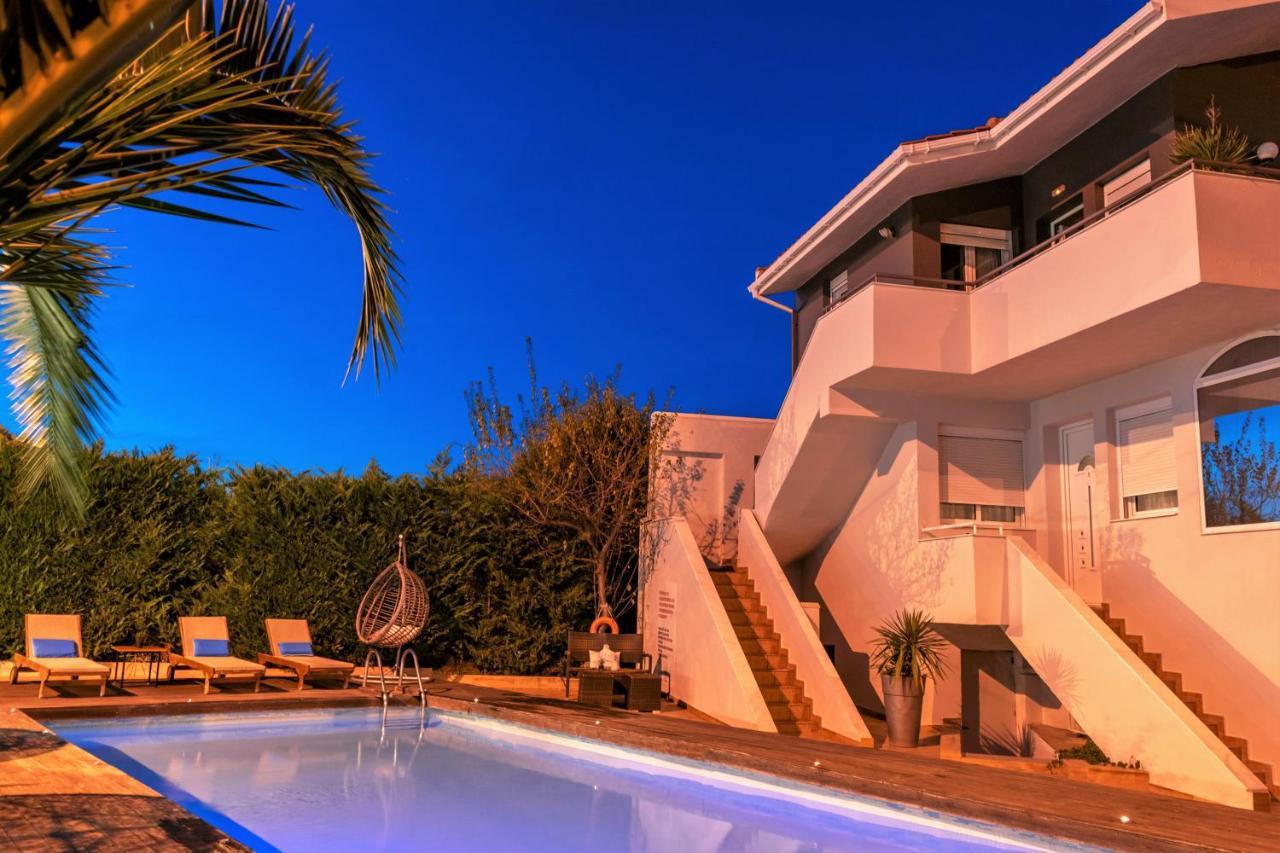Kapahi Seaview Hotel Apartments بوتوس المظهر الخارجي الصورة