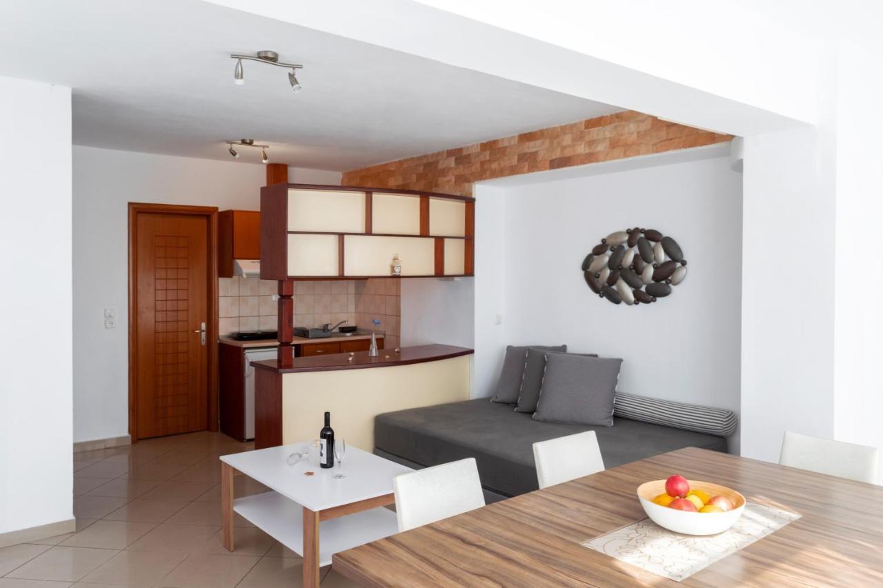 Kapahi Seaview Hotel Apartments بوتوس المظهر الخارجي الصورة