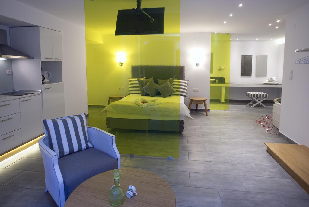 Kapahi Seaview Hotel Apartments بوتوس المظهر الخارجي الصورة