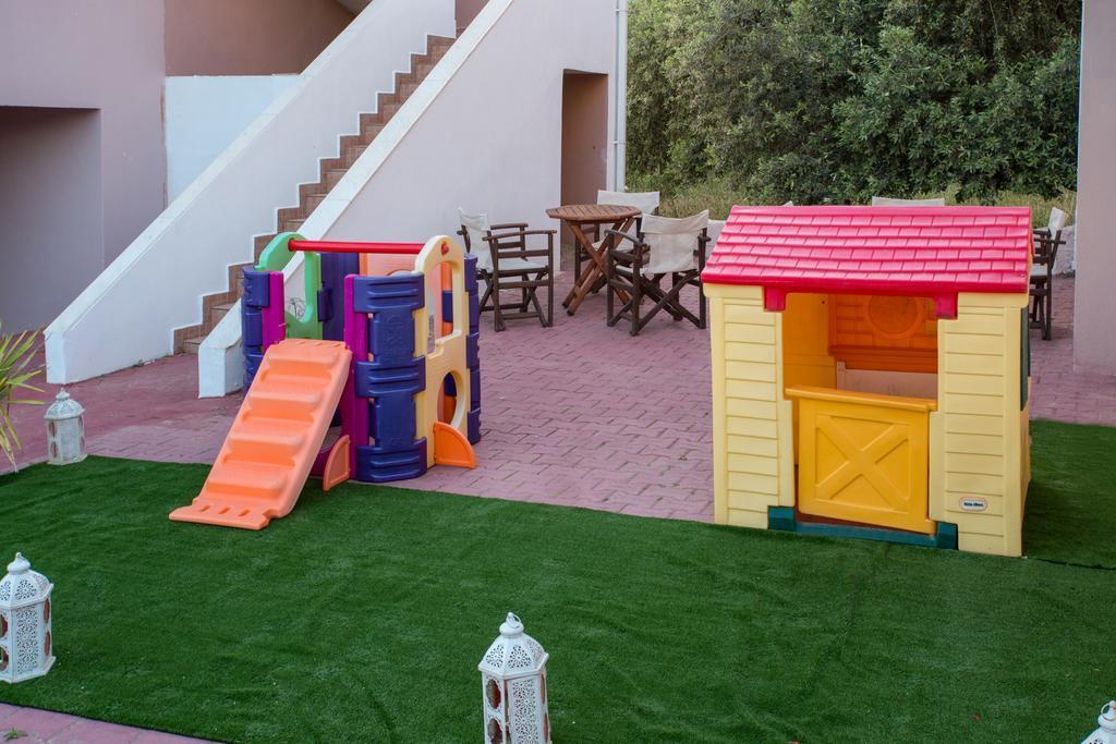 Kapahi Seaview Hotel Apartments بوتوس المظهر الخارجي الصورة